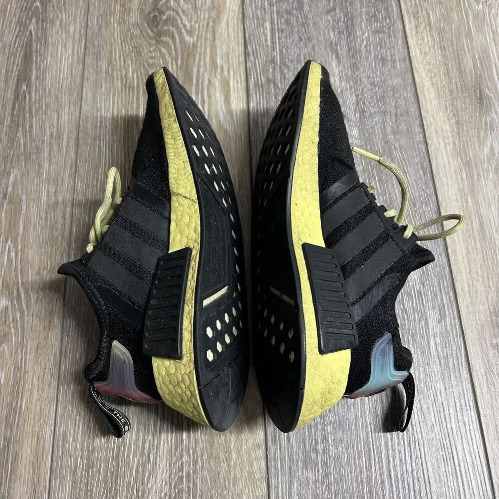Adidas Originals NMD_R1 Core Black Pulse Yellow Shoes GW6018 Youth US Size 4